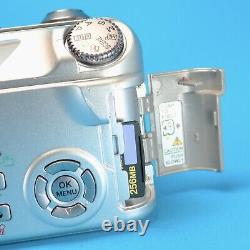 Boxed Olympus Camedia C-55 Zoom 5.1MP retro Digital Camera Silver Tested nr mint