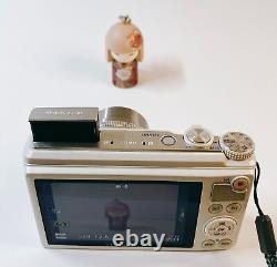 Near MINT Olympus Stylus XZ-10 White 12.0MP Digital Camera WithBox F/S Japan