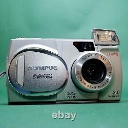 Olympus C-300 Zoom Retro Digital Camera 3.0MP Silver Mint Condition 16mb SM Card