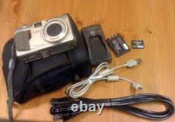 Olympus C-7000 7MP Digital Camera with 5x Optical Zoom (225510)