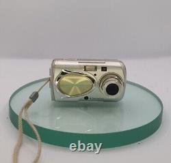 Olympus Mju 400 digital camera in good condition with charger and battery #995