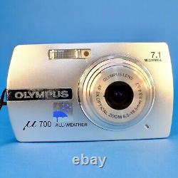 Olympus Mju M700 silver Digital camera boxed Mint Condition! Excellent Retro