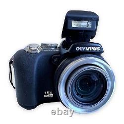 Olympus SP-55OUZ Digital Camera 18x Optical Zoom 7.1 megapixel & Carry Case Bag