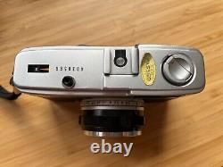 Olympus Trip 35 35mm Compact Point & Shoot Film Camera Silver Zuiko 40mm F/2.8