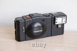 Olympus XA2 Point & Shoot 35mm Film Camera + Case TESTED