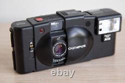 Olympus XA2 Point & Shoot 35mm Film Camera + Case TESTED